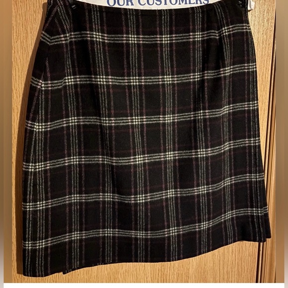 Style & Co. Dresses & Skirts - Style&co. Wool blend plaid skirt. In excellent pre loved condition in size 12
